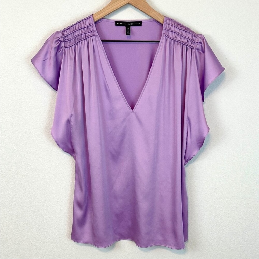WHITE HOUSE BLACK MARKET Chic Lavender V-Neck Blouse Flutter Sleeve XS